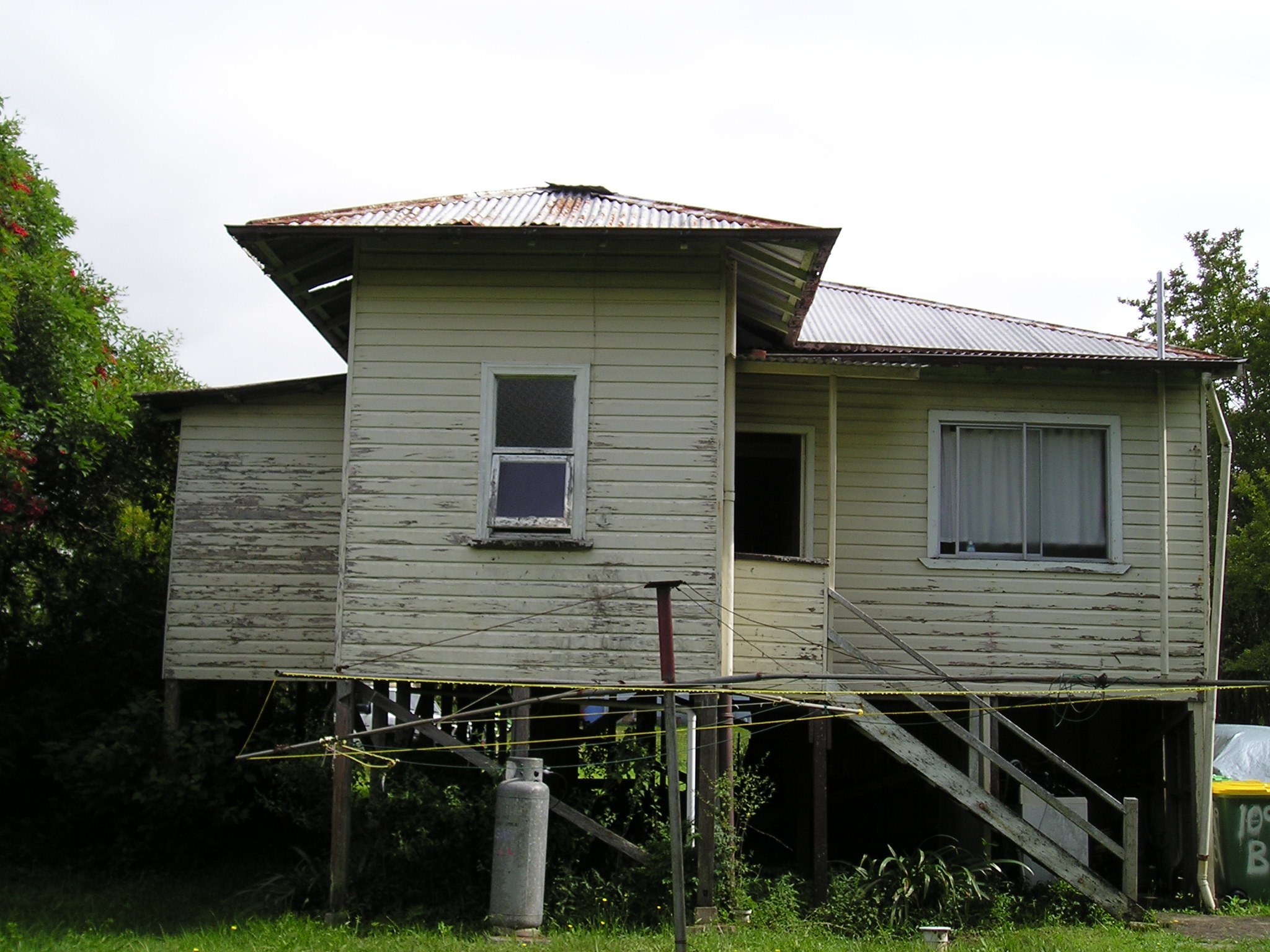 house damaged after disaster